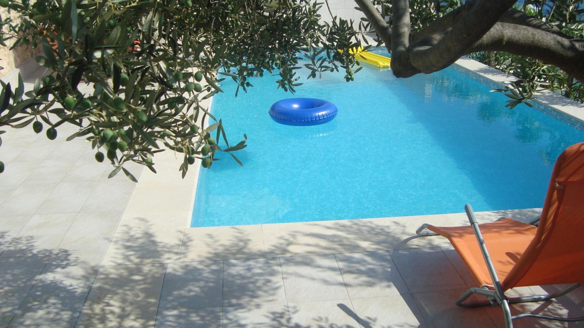 Apartments Niana With Heated Seawater Swimingpool Donji Okrug  Екстер'єр фото